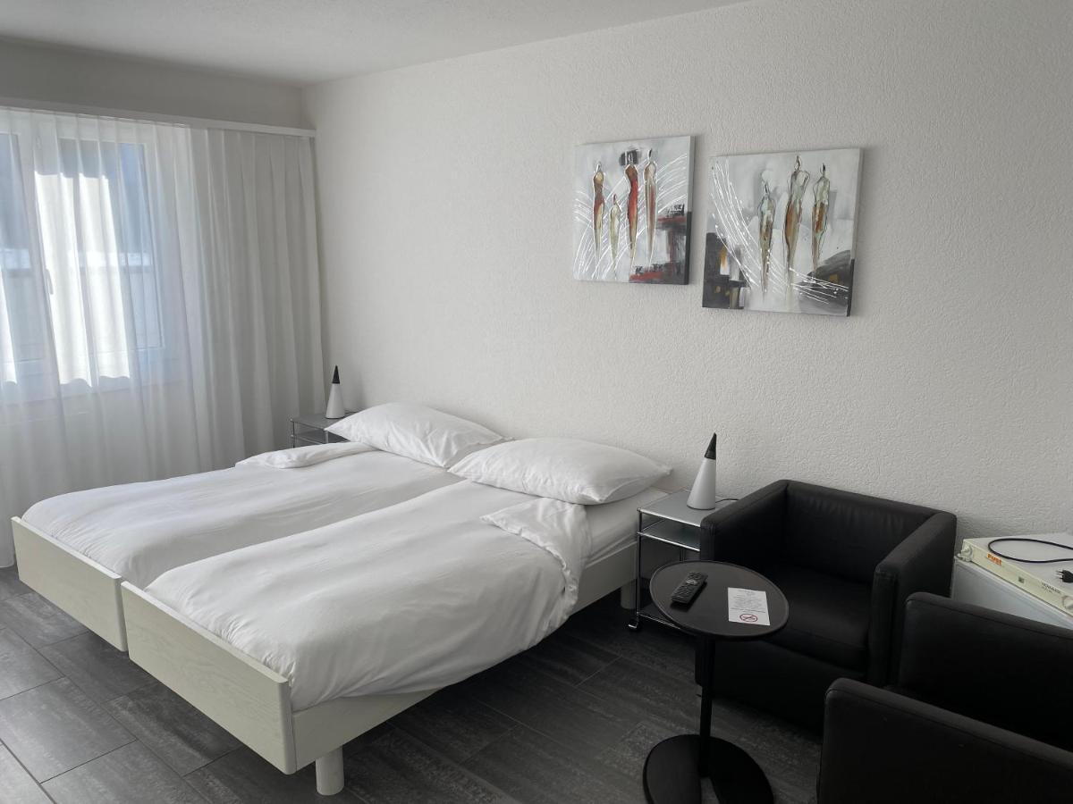 Hotel Baeren Niederscherli Eksteriør bilde