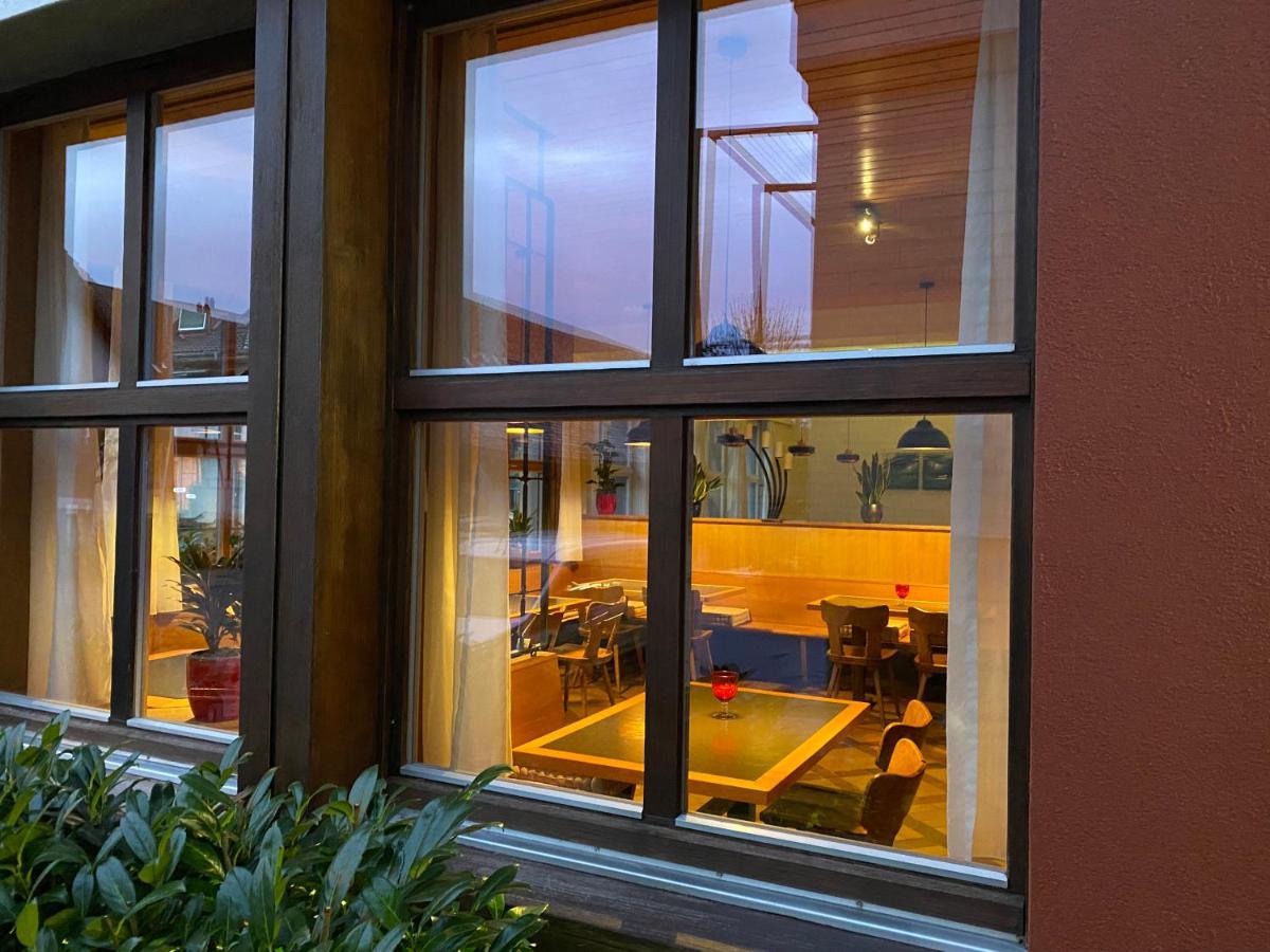 Hotel Baeren Niederscherli Eksteriør bilde
