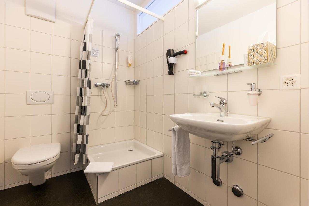 Hotel Baeren Niederscherli Eksteriør bilde