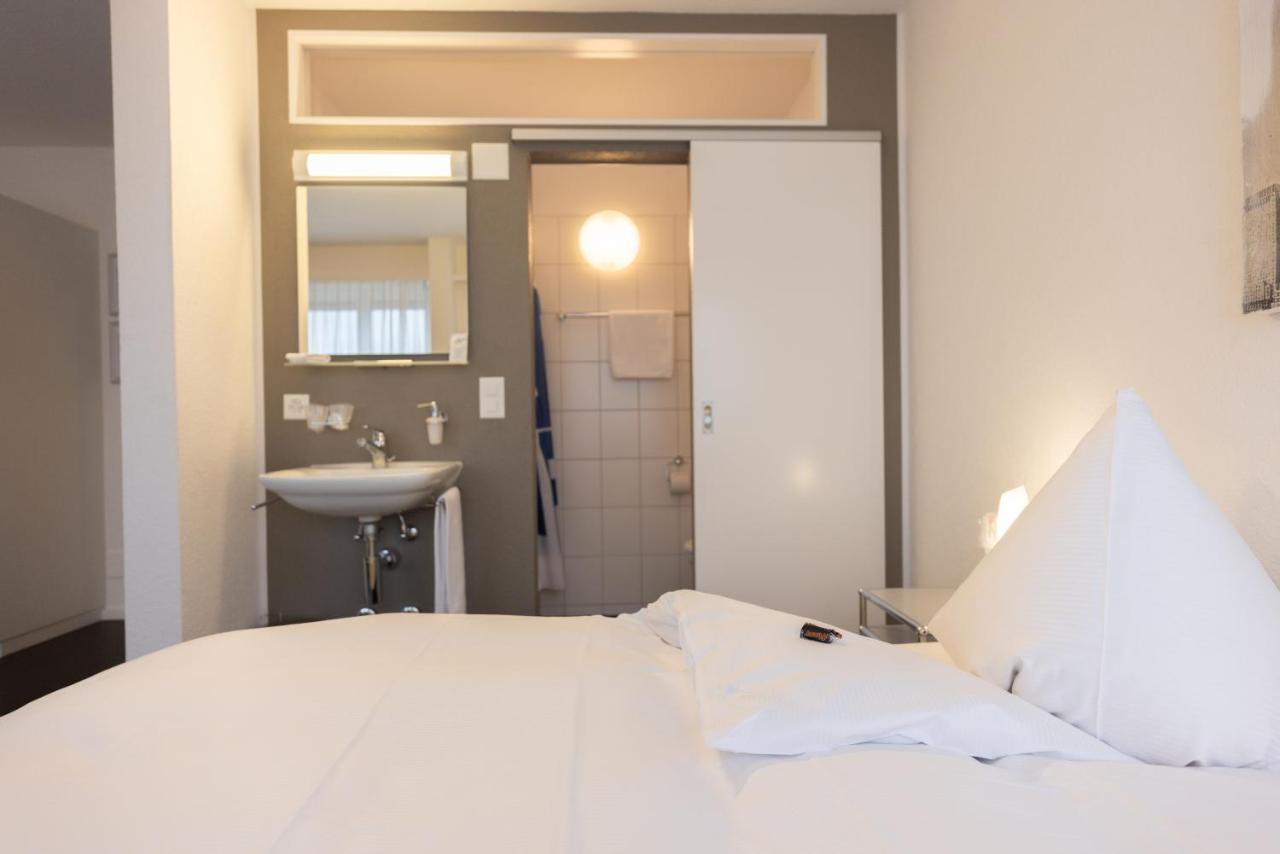 Hotel Baeren Niederscherli Eksteriør bilde
