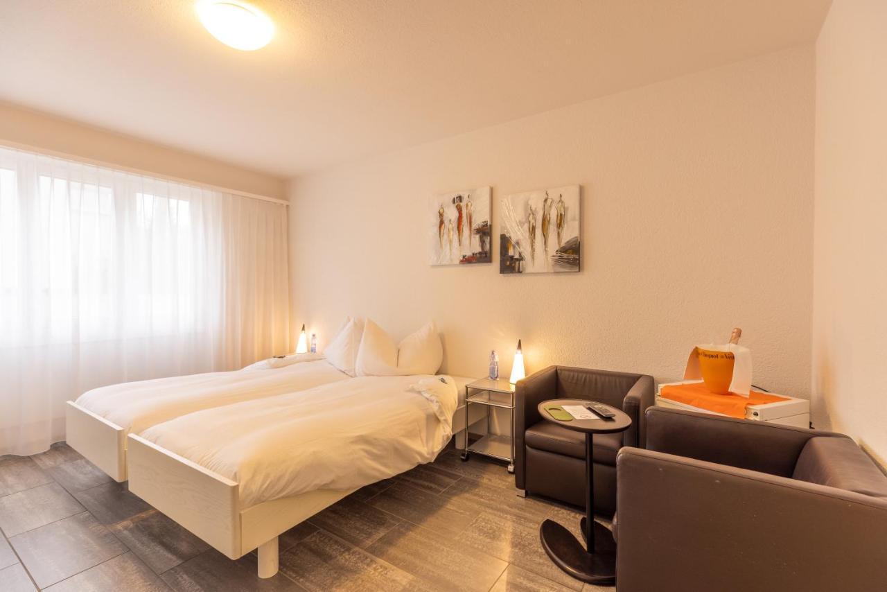 Hotel Baeren Niederscherli Eksteriør bilde