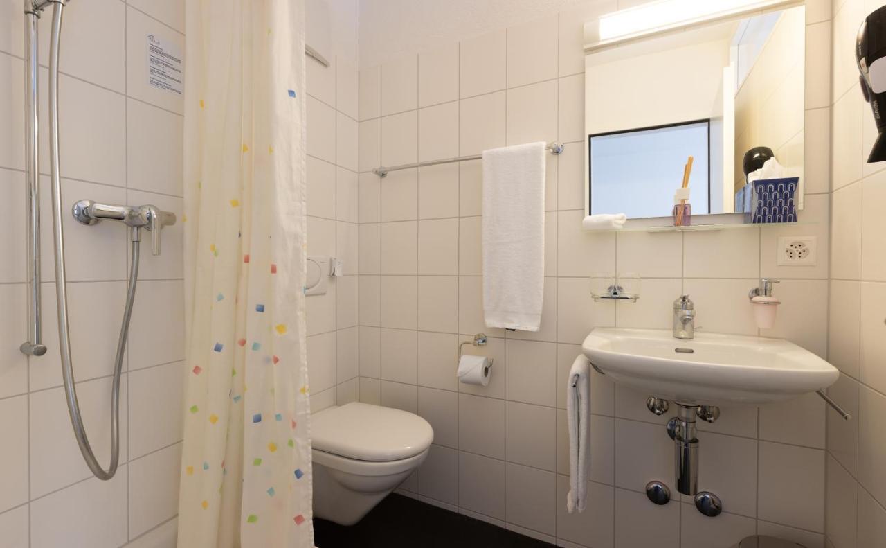 Hotel Baeren Niederscherli Eksteriør bilde